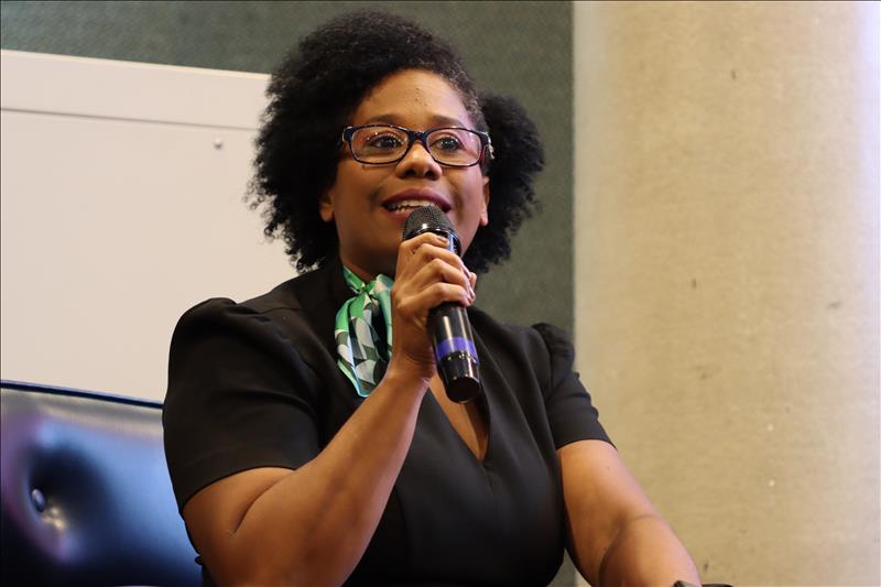 Rogiene dos Santos, coordenadora do Projeto Aplicado e professora do curso de Administração Pública da FGV-EAESP