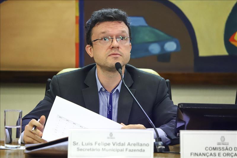 Luis Felipe Arellano, secretário municipal da Fazenda (Foto: Lucas Bassi/Rede Câmara)